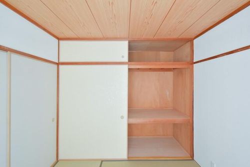 UR南新田0220503の内装