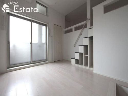 ハーモニーテラス荒中町Ⅱの居間