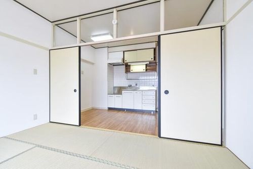UR花表0010512の居間