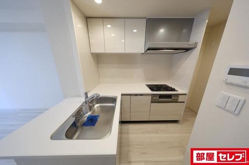 プレサンス ジェネ 新栄町駅前 葵0305のキッチン