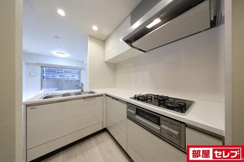 プレサンス ジェネ 新栄町駅前 葵0305のキッチン