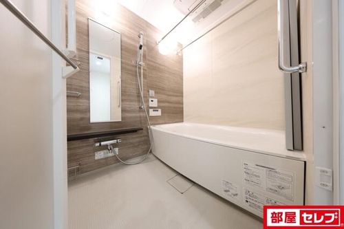 プレサンス ジェネ 新栄町駅前 葵0305の風呂