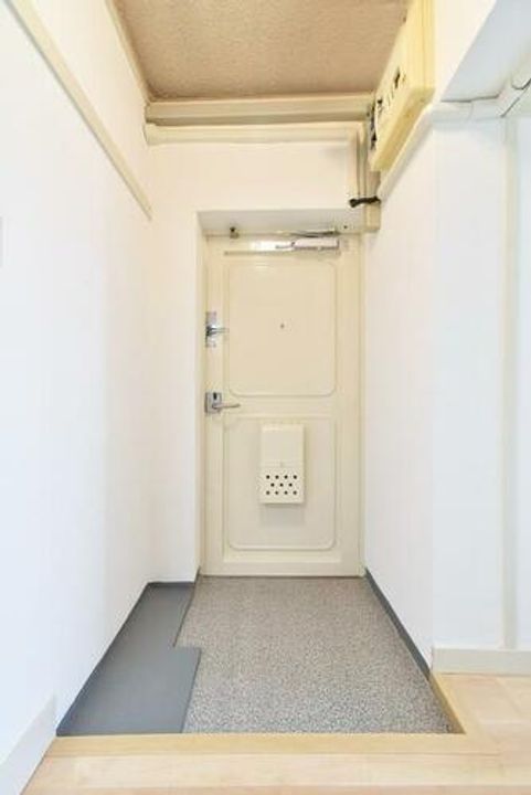 UR藤山台3740204の玄関