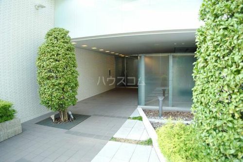 ア・ミュゼ新大阪の玄関