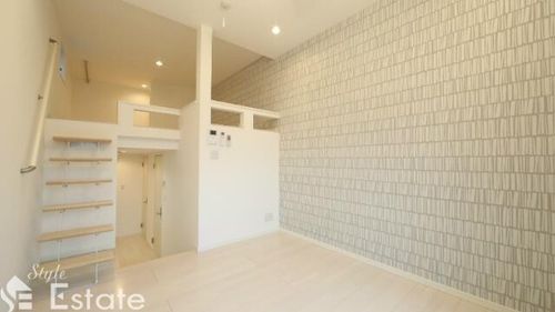 愛知県名古屋市千種区千種1丁目(アパート)の賃貸物件の居間