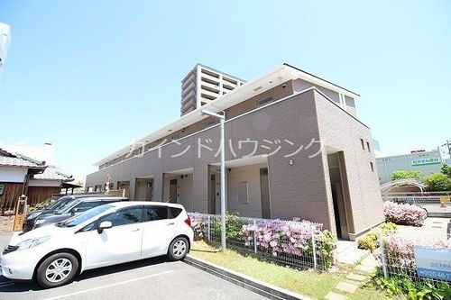 ファシリートプレイスの外観