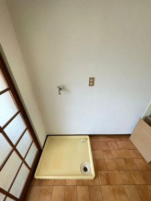 ロマネスクもりつねの内装