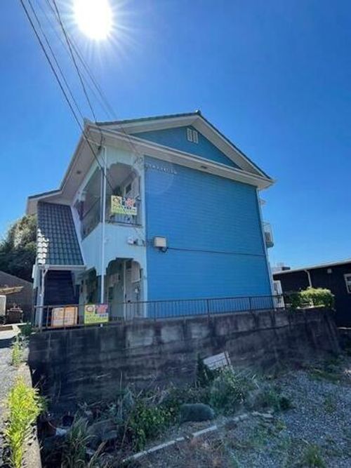 ロマネスクもりつねの外観