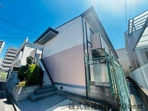 ファーストステージの外観