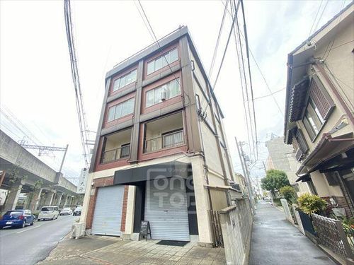 山口ビルの外観