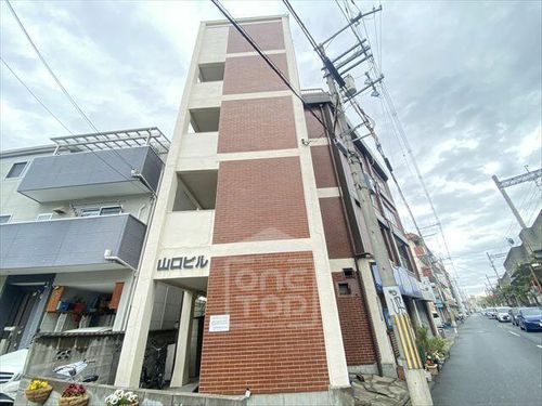 山口ビルの外観