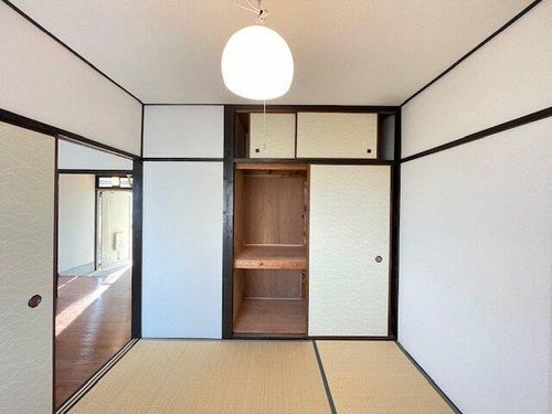 布屋荘7の内装
