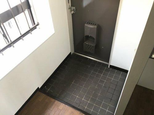 ローズマンション新深江の玄関