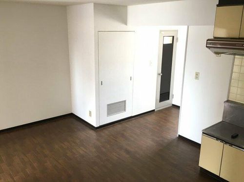 ローズマンション新深江の居間