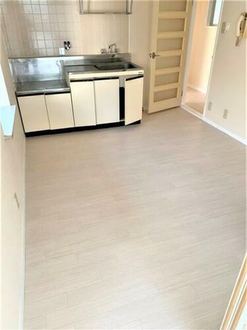 松本ハイツの居間