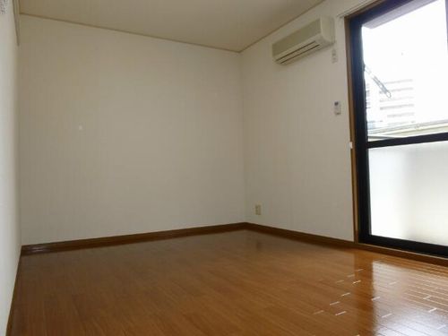 ホワイトクレインのその他画像