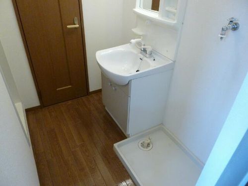 ホワイトクレインの内装