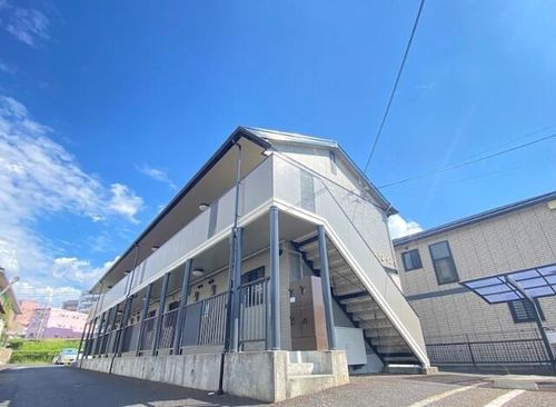 ホワイトクレインの外観