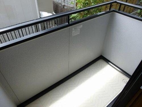 ホワイトクレインの内装