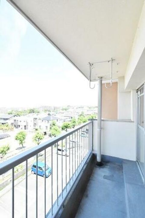 UR岩成台0180406の内装