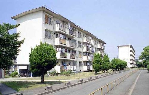 UR助松0230402の外観