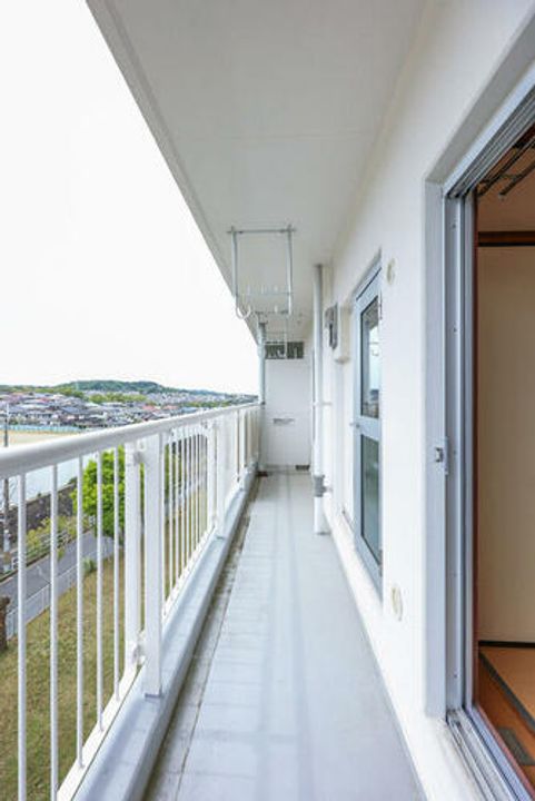 UR南花台0270403の内装