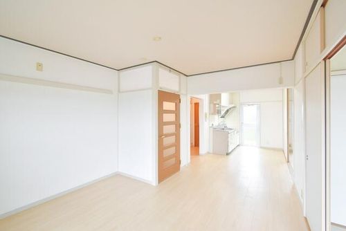 UR平城第一0230502の居間