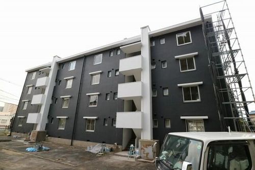 REGIS南丘の外観