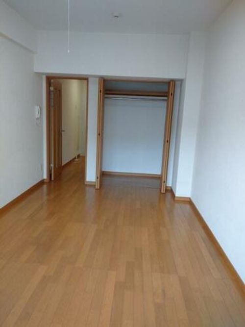 福岡県北九州市門司区東本町1丁目(マンション)の賃貸物件の居間