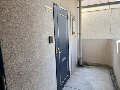 福岡県北九州市門司区東本町1丁目(マンション)の賃貸物件の玄関