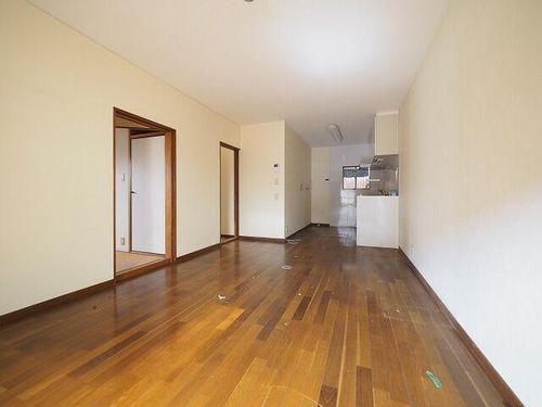 兵庫県尼崎市塚口町4丁目(一戸建)の賃貸物件1の居間