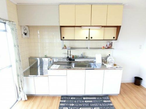 ヴィラナリー狭山7号棟のキッチン