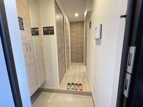 カノン蓮池の玄関