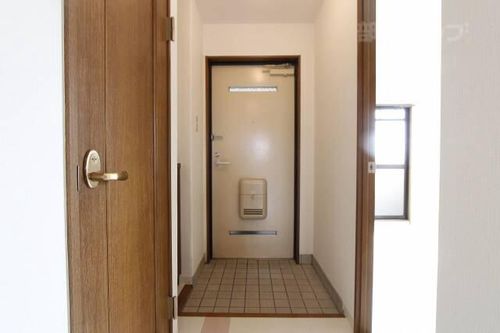 シャルム緑の玄関