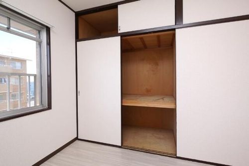 シャトーピア四辻Aの内装