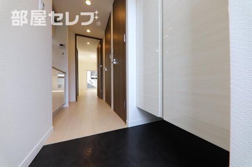 La Douceur志賀本通Ⅱ1009の玄関