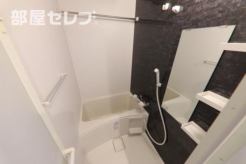 La Douceur志賀本通Ⅱ1009の風呂