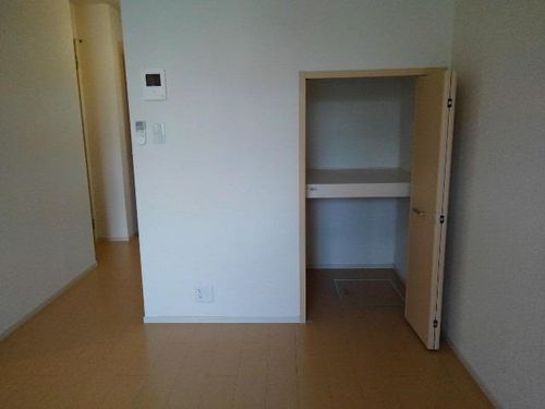 シャンドフルール3番館101の内装