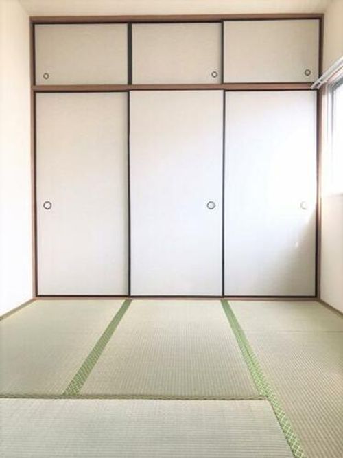 シャトレ穴生Ⅱの内装