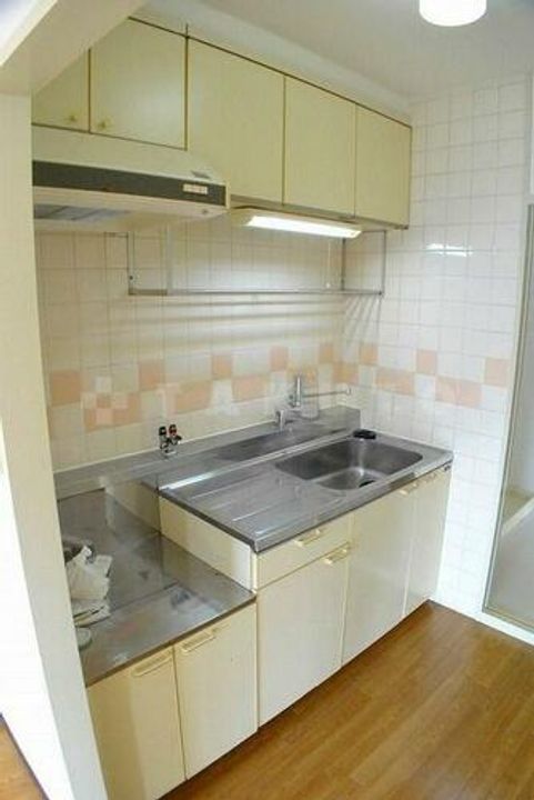 エミネンス辻本2のキッチン