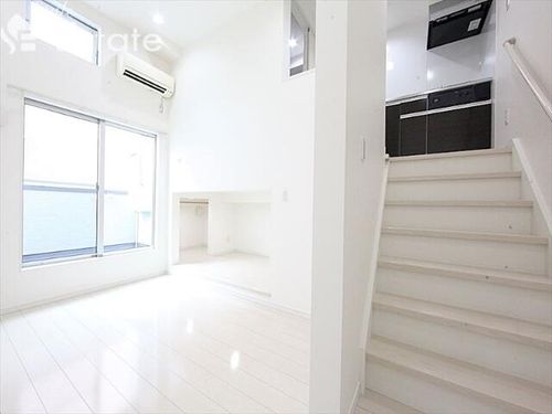 Breeze Residence Moriyama101の居間