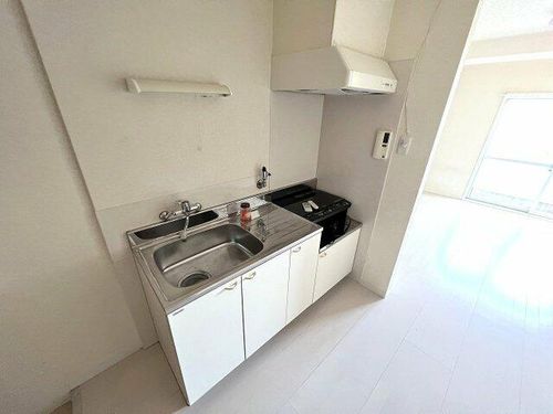 やまぐちビルのキッチン