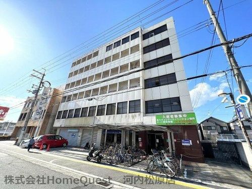 やまぐちビルの外観