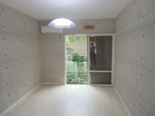 ウィンヒル上郡2の居間