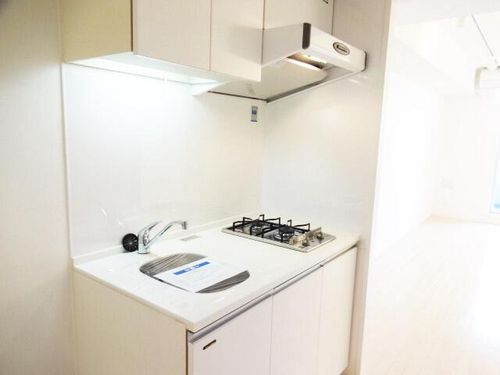 デュオン新大阪レジデンスのキッチン