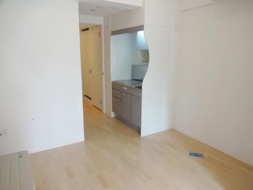 セレニテ新大阪カルムの内装