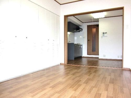 ノルデンタワー新大阪の内装