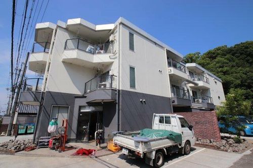 アメージングエステートの外観