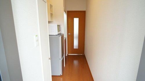 レオパレスさくらの居間