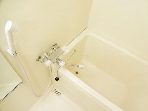 ウィスタリア新北野の風呂